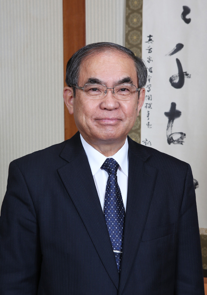 洛南高等学校 校長　北川辰雄