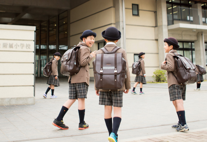 洛南高等学校附属小学校の学園生活