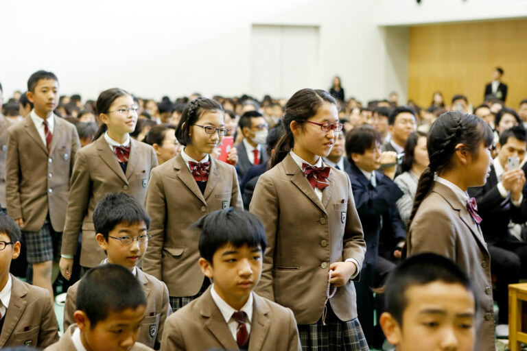 2018-洛南高等学校附属小学校卒業式