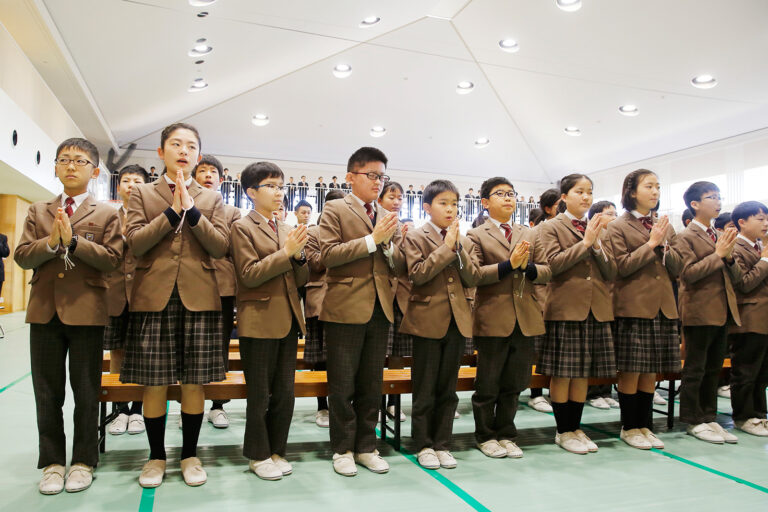 2018-洛南高等学校附属小学校卒業式