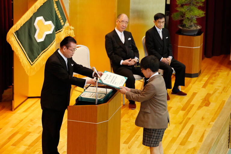 2018-洛南高等学校附属小学校卒業式