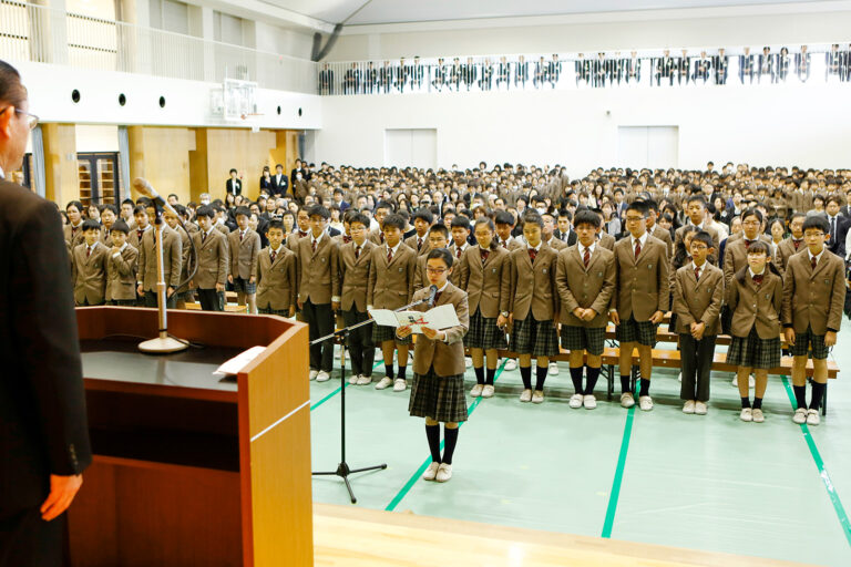 2018-洛南高等学校附属小学校卒業式