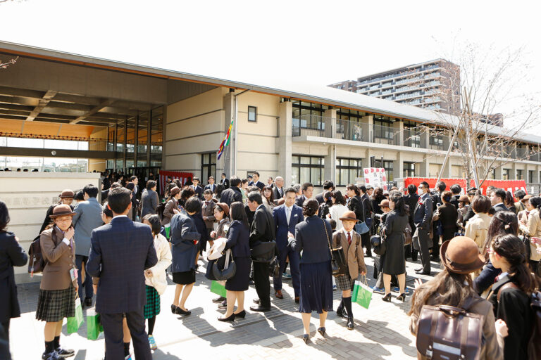 2018-洛南高等学校附属小学校卒業式