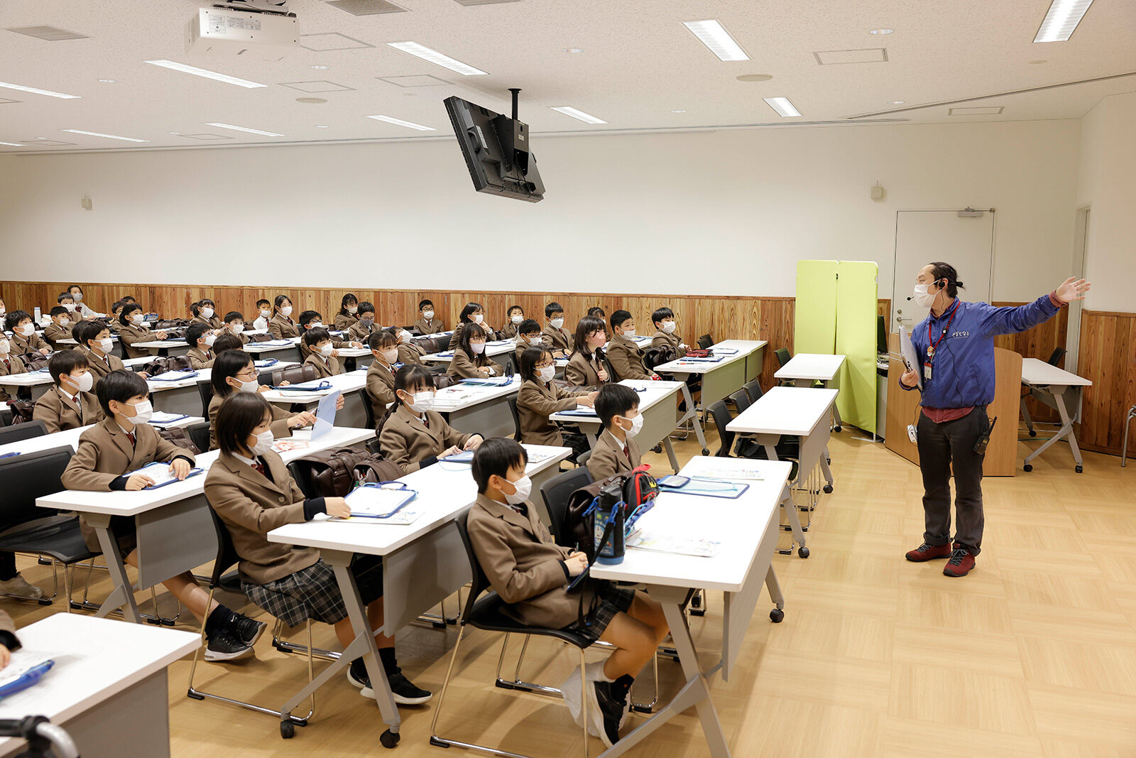 2023 小学4年生　社会見学